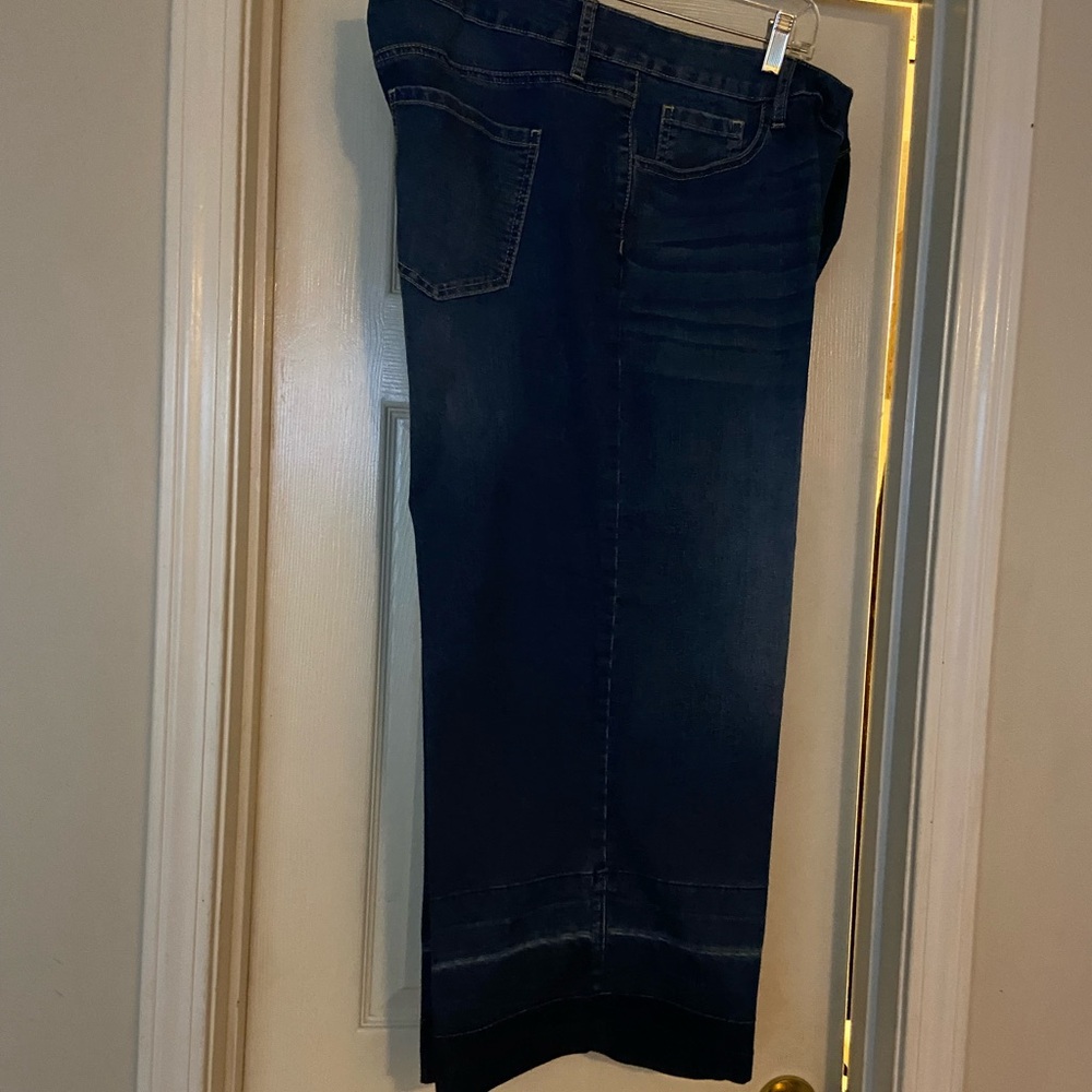 Crown & Ivy Light Blue Denim Jeans